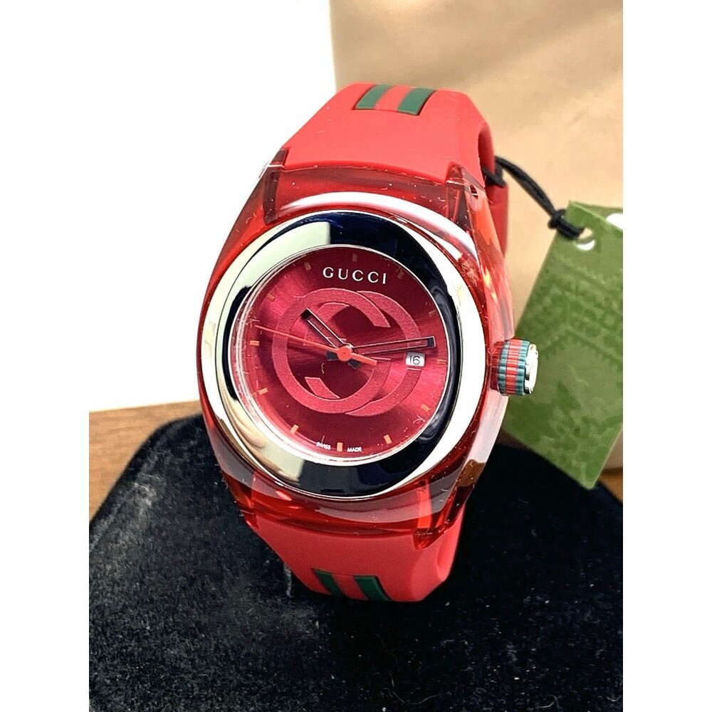 GUCCI Women's Watch SYNC YA137303 Swiss Quartz Red Rubber Band 36mm
